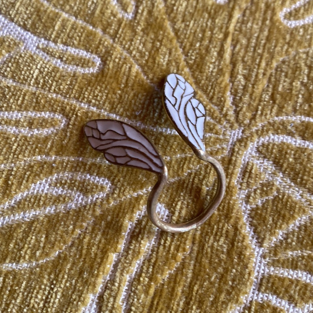 White Dragonfly Wings Ring Adjustable Vintage - image 7